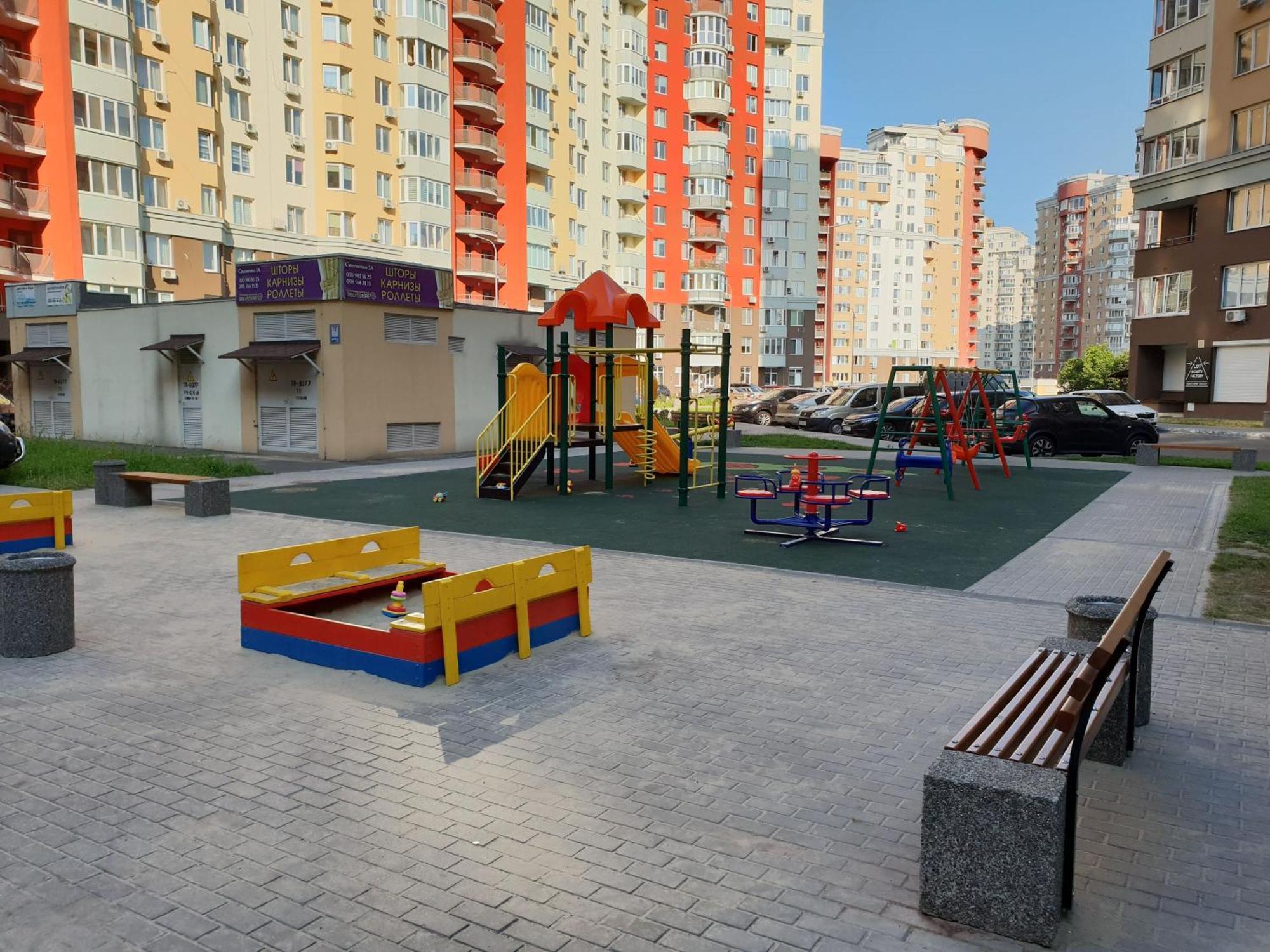 Luxapartment Kiev Esterno foto