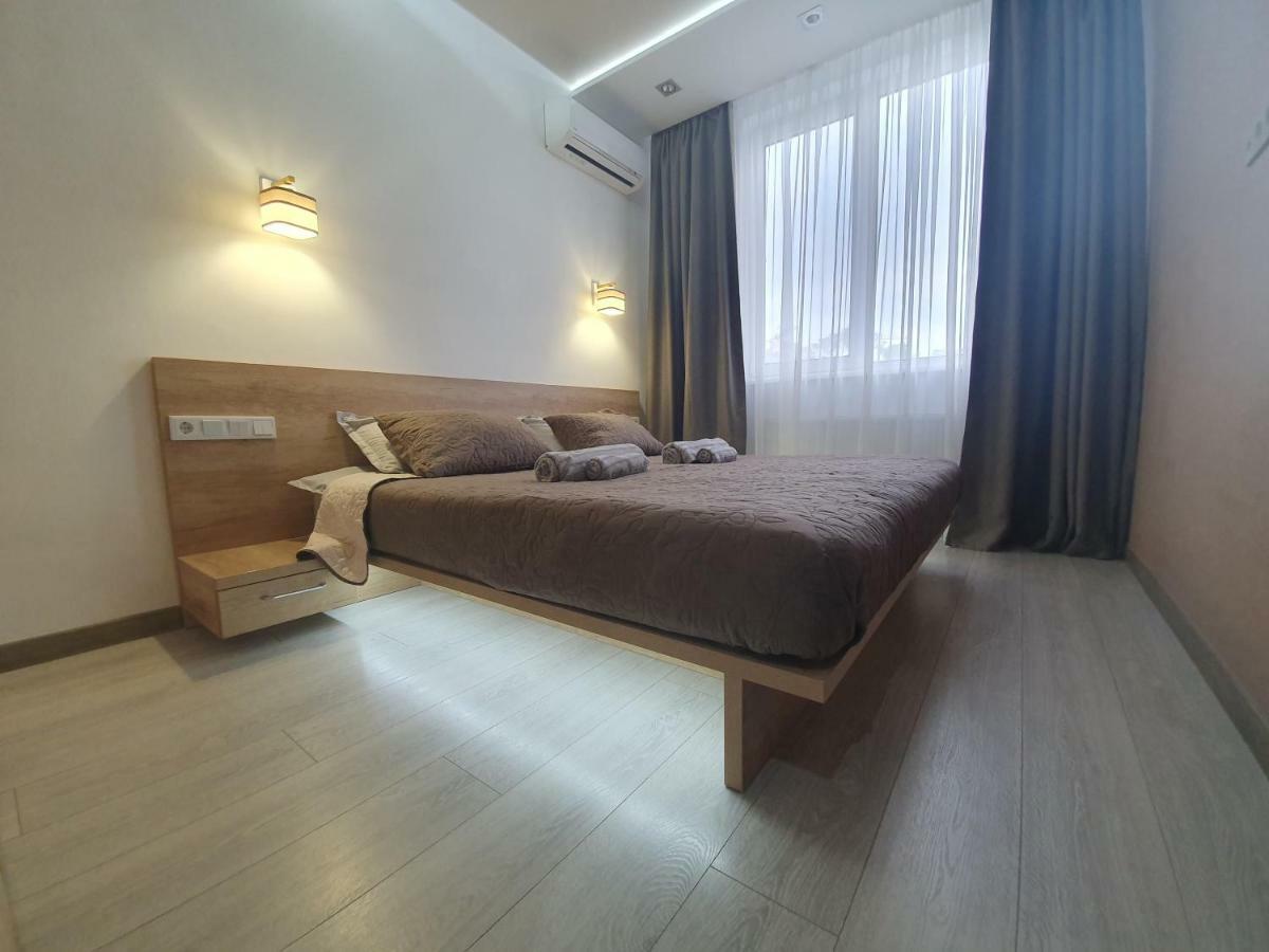 Luxapartment Kiev Esterno foto
