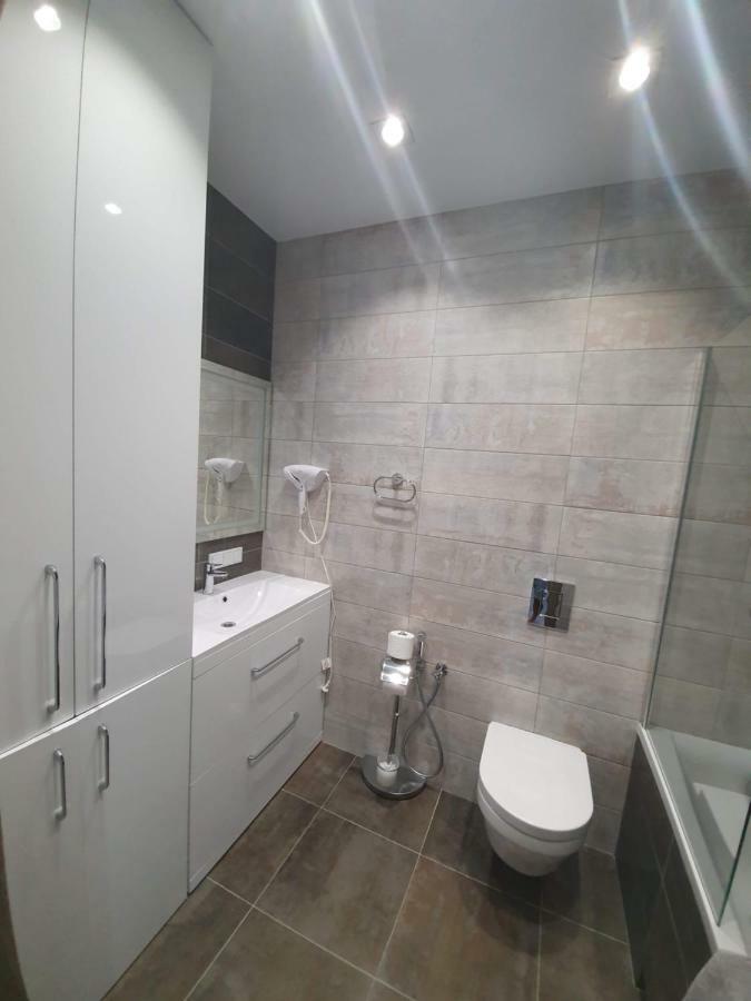 Luxapartment Kiev Esterno foto