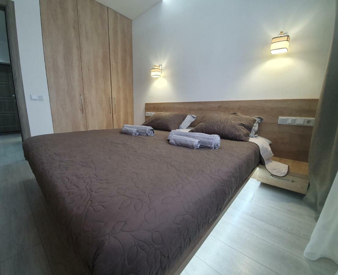 Luxapartment Kiev Esterno foto