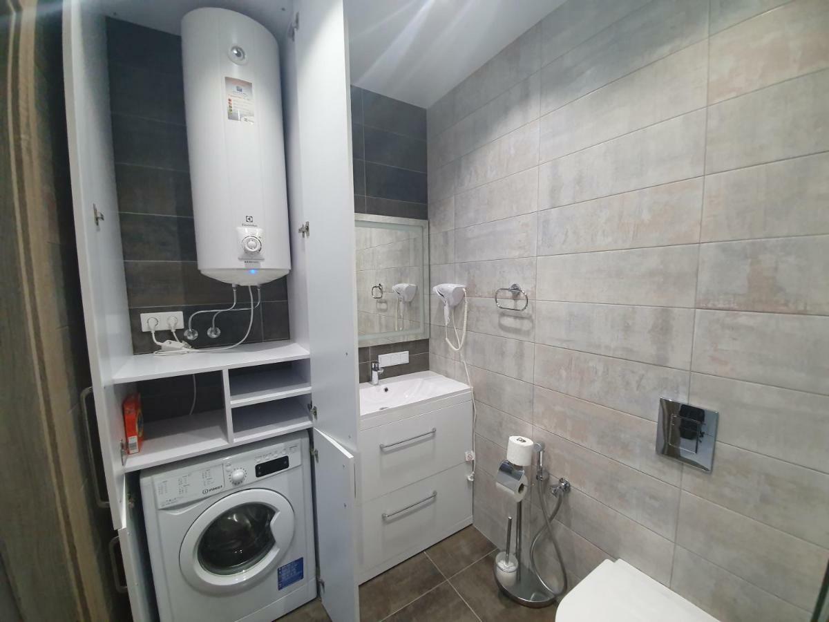 Luxapartment Kiev Esterno foto