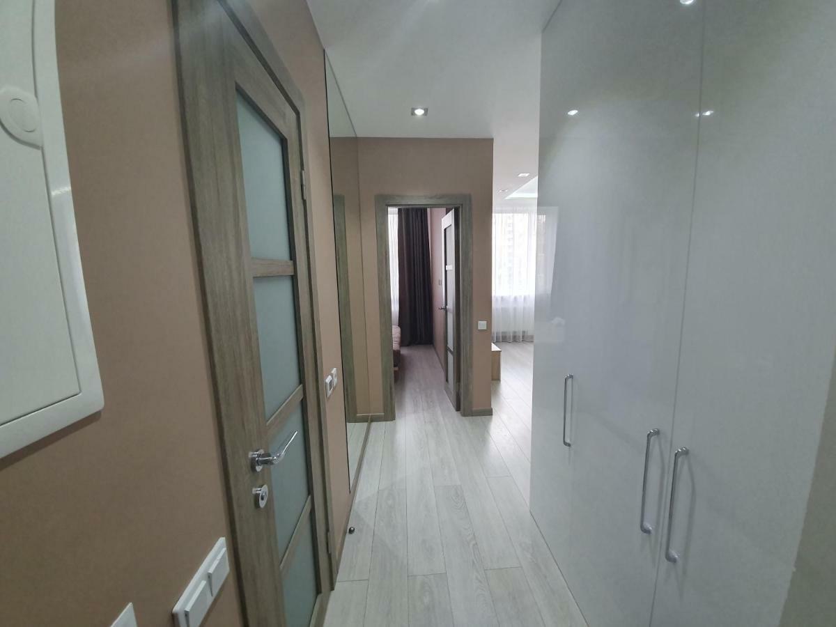 Luxapartment Kiev Esterno foto