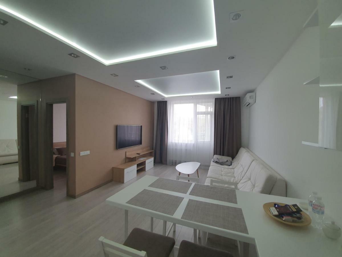 Luxapartment Kiev Esterno foto